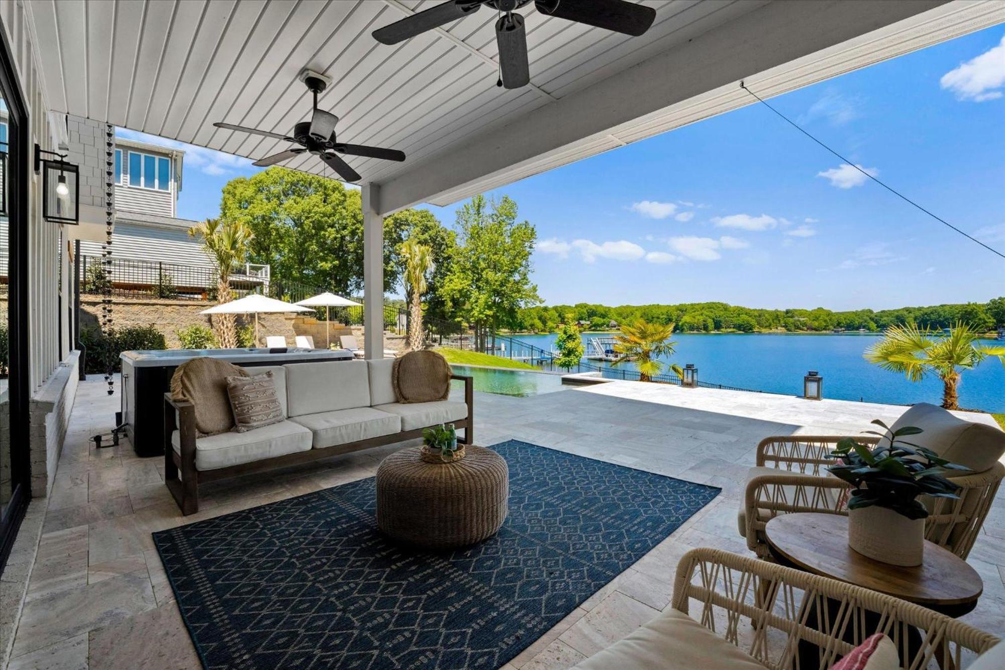 Hogan Crest Villa Mooresville Buitenkant foto